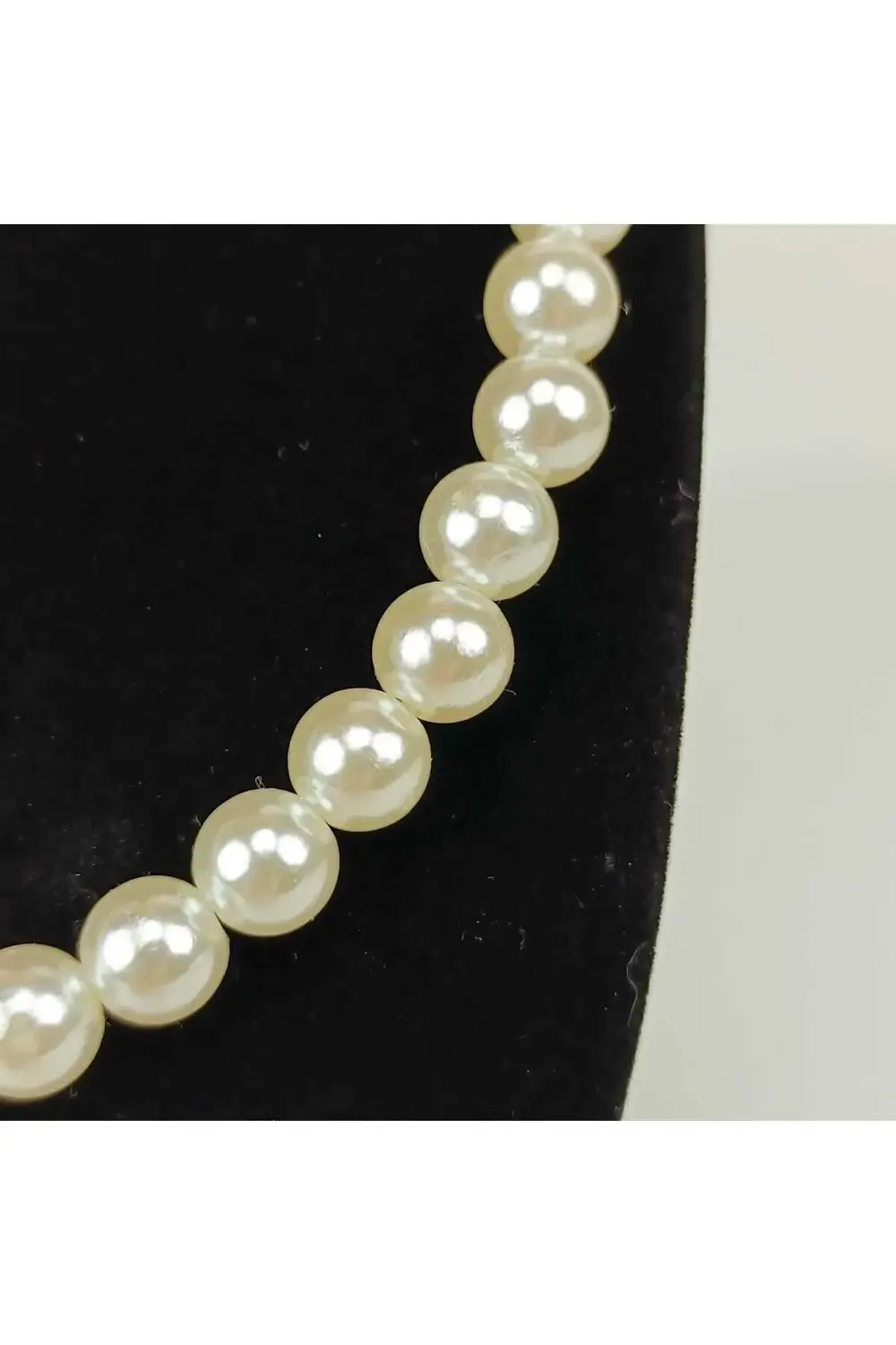 İNCİ GÖRÜNÜMLÜ BONCUK KOLYE