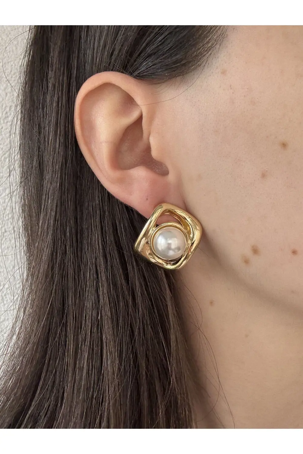 Atelier Emine İncili Gold Küpe