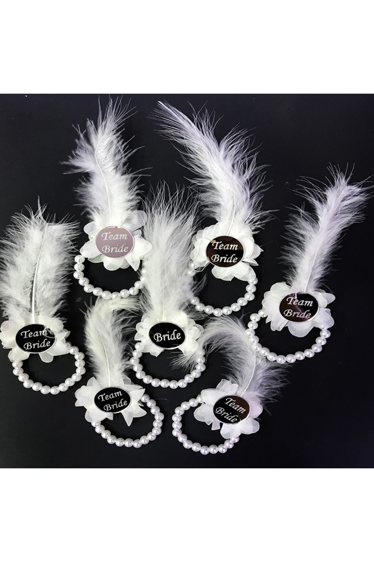 Ok Aksesuar İncili Nedime Bilekliği Gümüş Renk Pleksili Beyaz Otrişli 7 Adet Ok Aksesuar İncili Nedime Bilekliği Gümüş Renk Pleksili Beyaz Otrişli 7 Adet