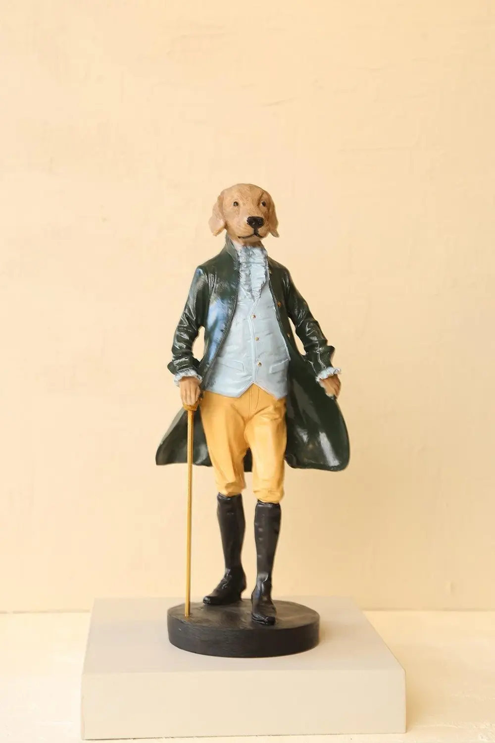İngiliz Tarzı Vintage Şık Centilmen Köpek Figürü Polyester Dekora