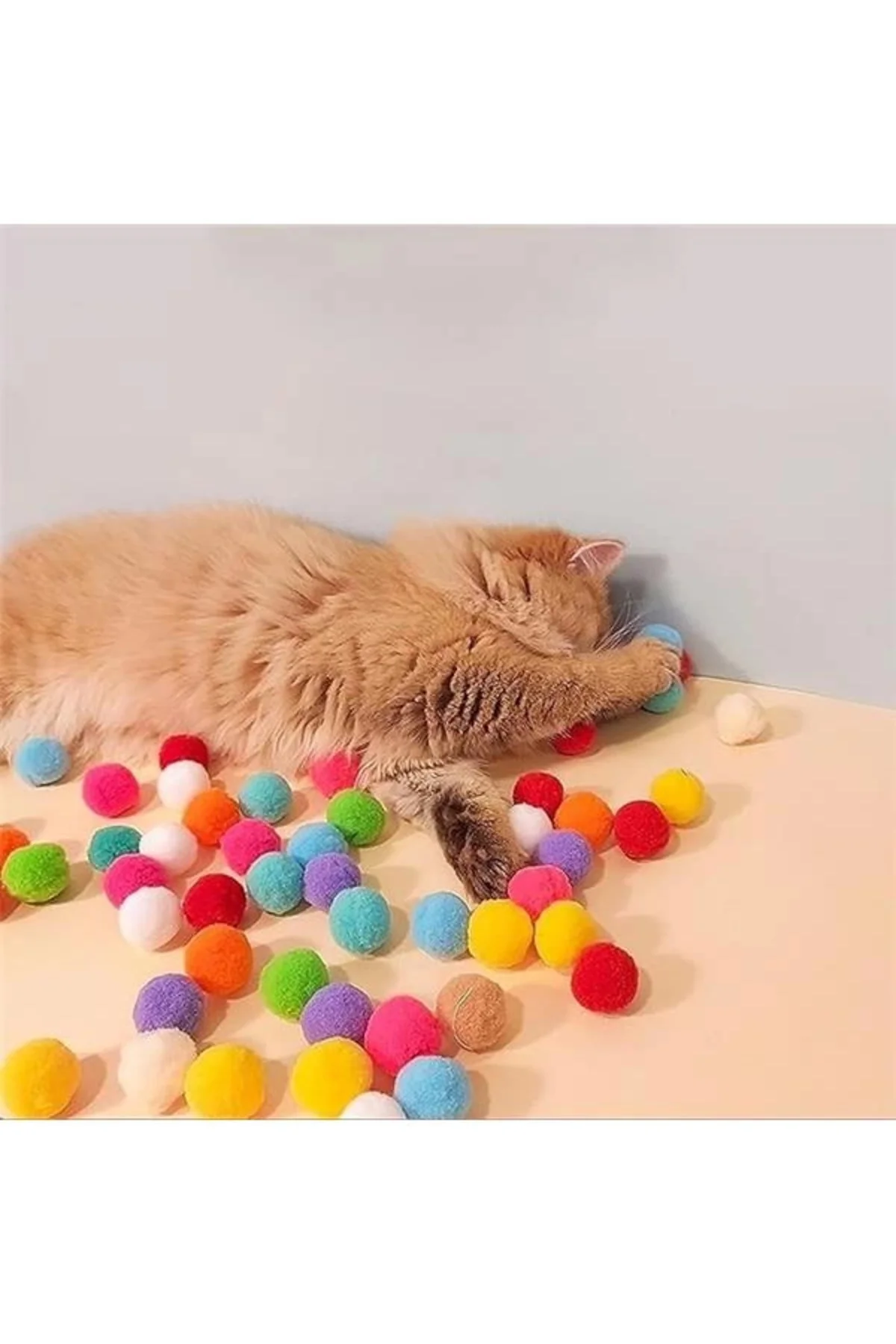 İnteraktif Kedi Oyun Tabancası - Peluş Toplarla Eğlenceli Oyun Zamanı, Ekstra Peluş Toplar