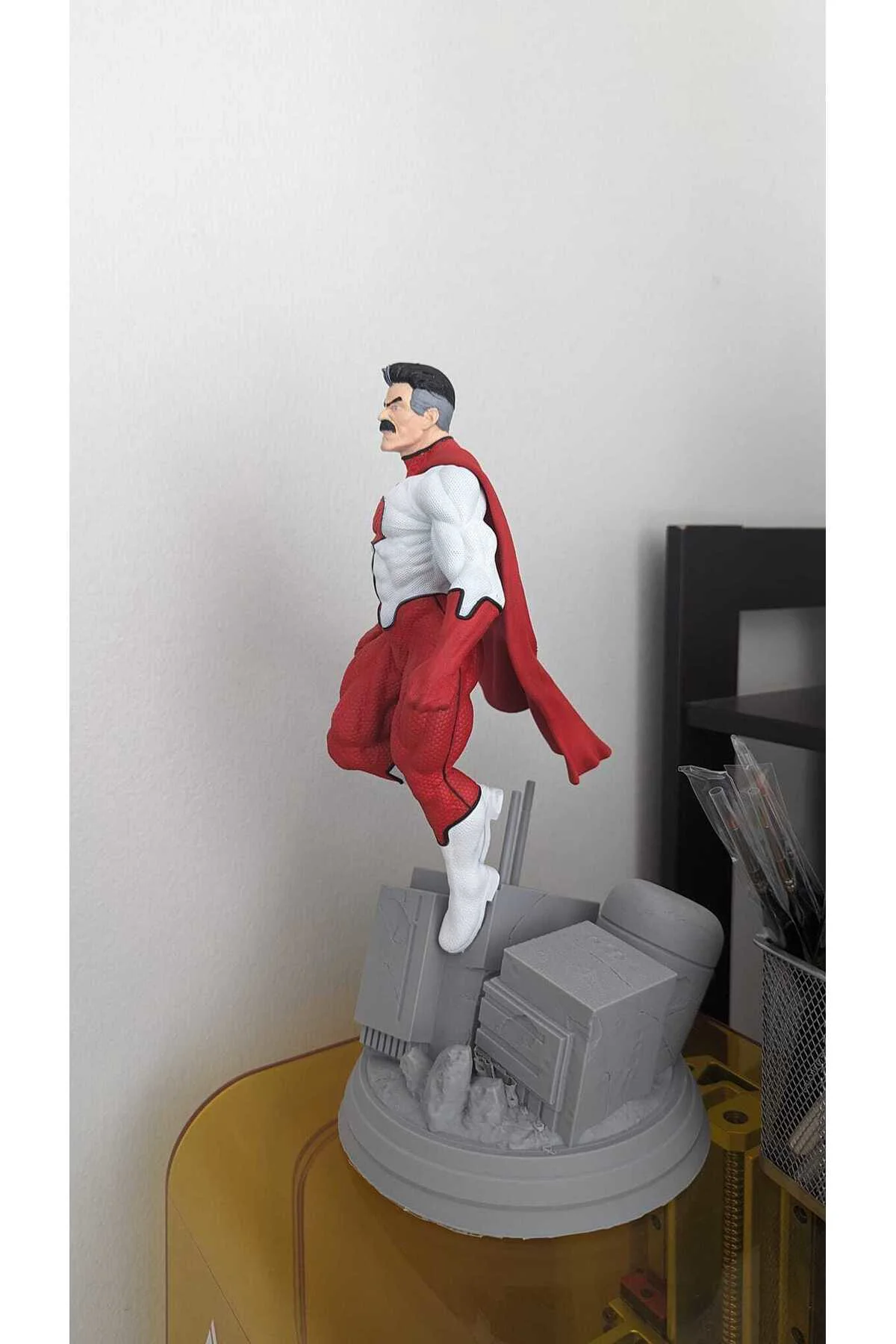 Invincible Omni Man Boyalı Figür Nowl-Ahn Figür Büyük Boy 25CM