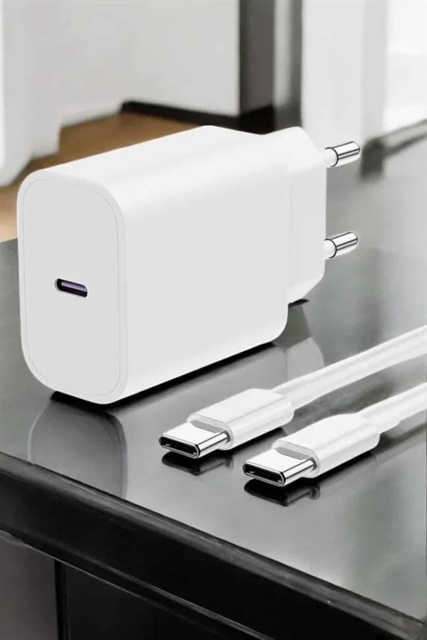 İOS Uyumlu Type-C Girişli Hızlı Şarj 15/15 Pro Max Adaptör ve Kablosu İOS Uyumlu Type-C Girişli Hızlı Şarj 15/15 Pro Max Adaptör ve Kablosu