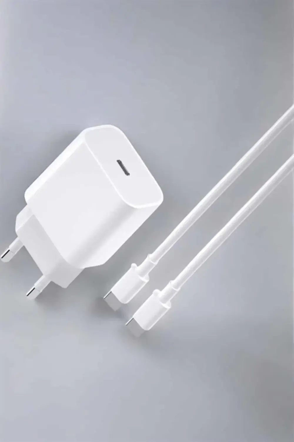 İOS Uyumlu Type-C Girişli Hızlı Şarj 15/15 Pro Max Adaptör ve Kab