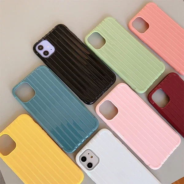 iPhone 11 6.1" Trunk Lines Silikon Kılıf - Darbe Emici Ultra Ince
