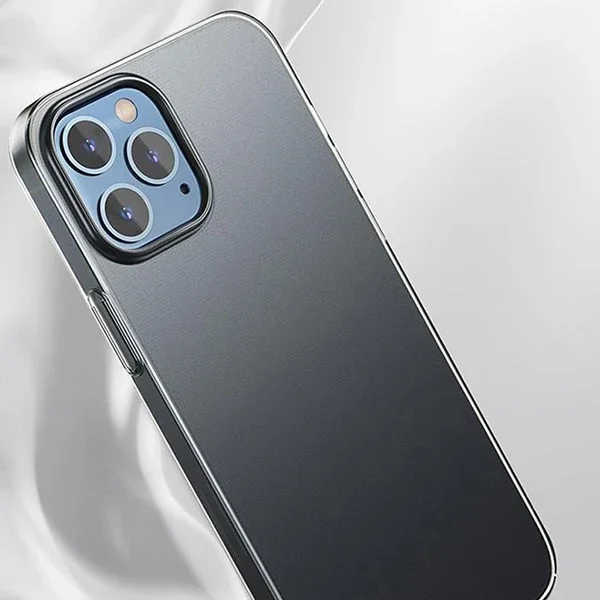 iPhone 12 Pro Max 6.7 Kılıfı – Ultra İnce Şeffaf Mat PP