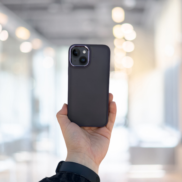 İPHONE 14  ARKASI BUZLU ŞEFFAF HASSAS DÜĞME KAMERA ÇIKINTILI SERT