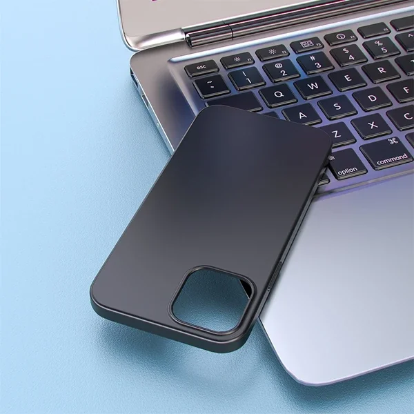 iPhone 14 Plus 6.7 Kılıf – Darbe Emici Şeffaf Kaymaz Silikon Zırh