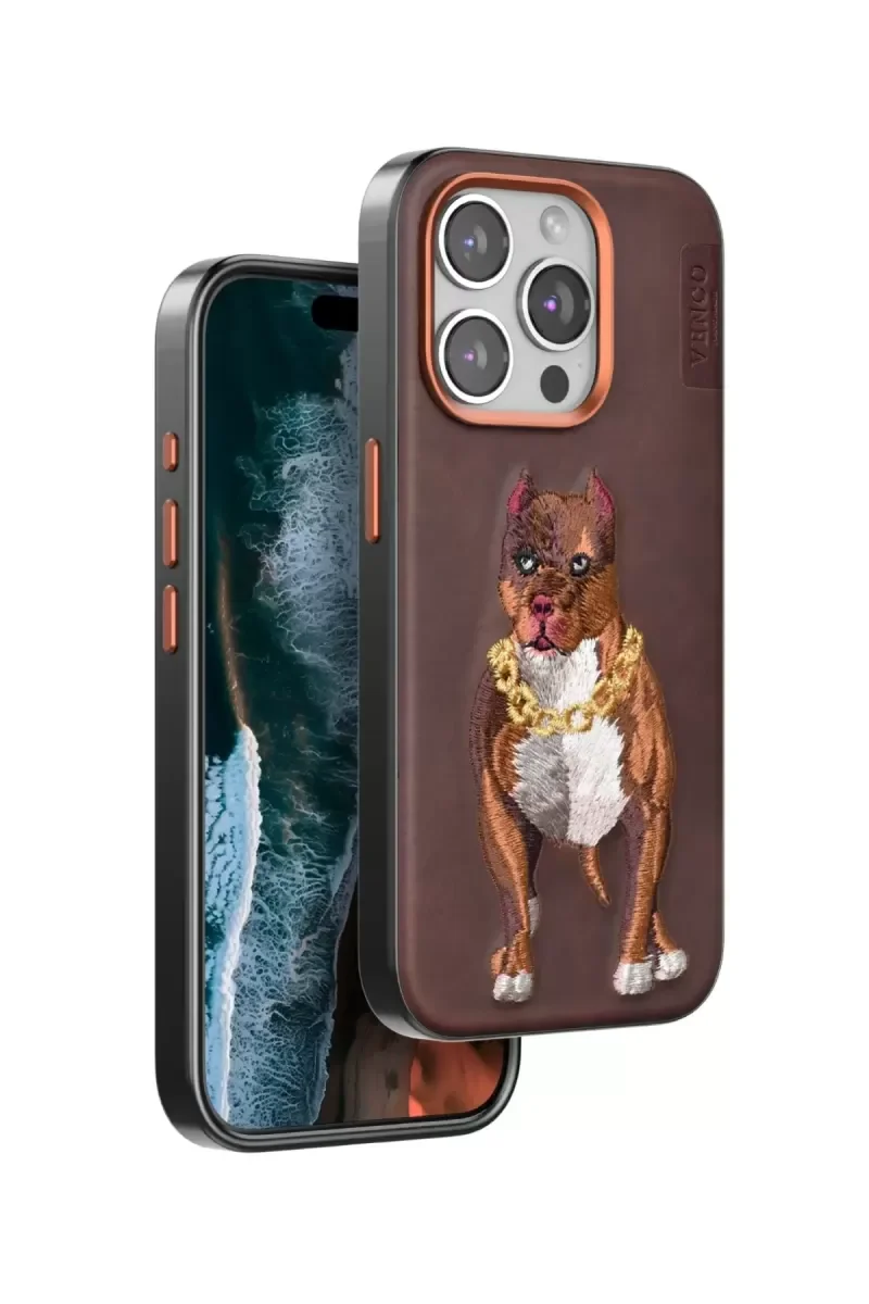 iPhone 15 Pro ile Uyumlu Perma Desenli Deri Görünümlü Kapak - Kahverengi Köpek Figürlü Telefon Kılıfı