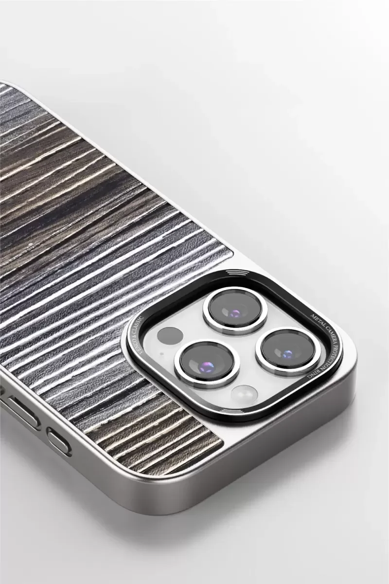 iPhone 15 Pro Max ile Uyumlu Wave Kapak - Koyu Kahve Suni Deri Kılıf