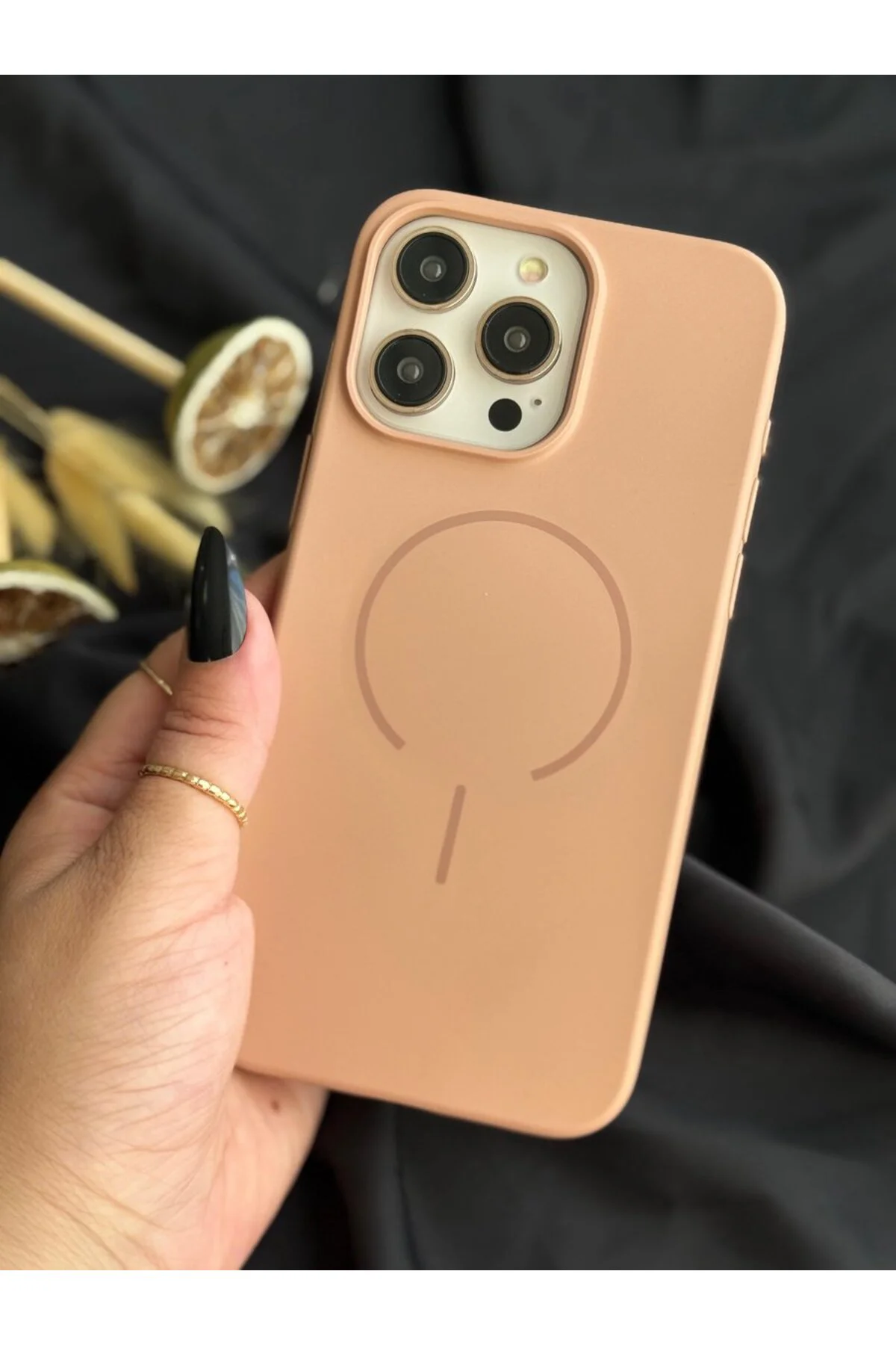 iPhone 16E MagSafe Mat Silikon Kılıf Şeftali