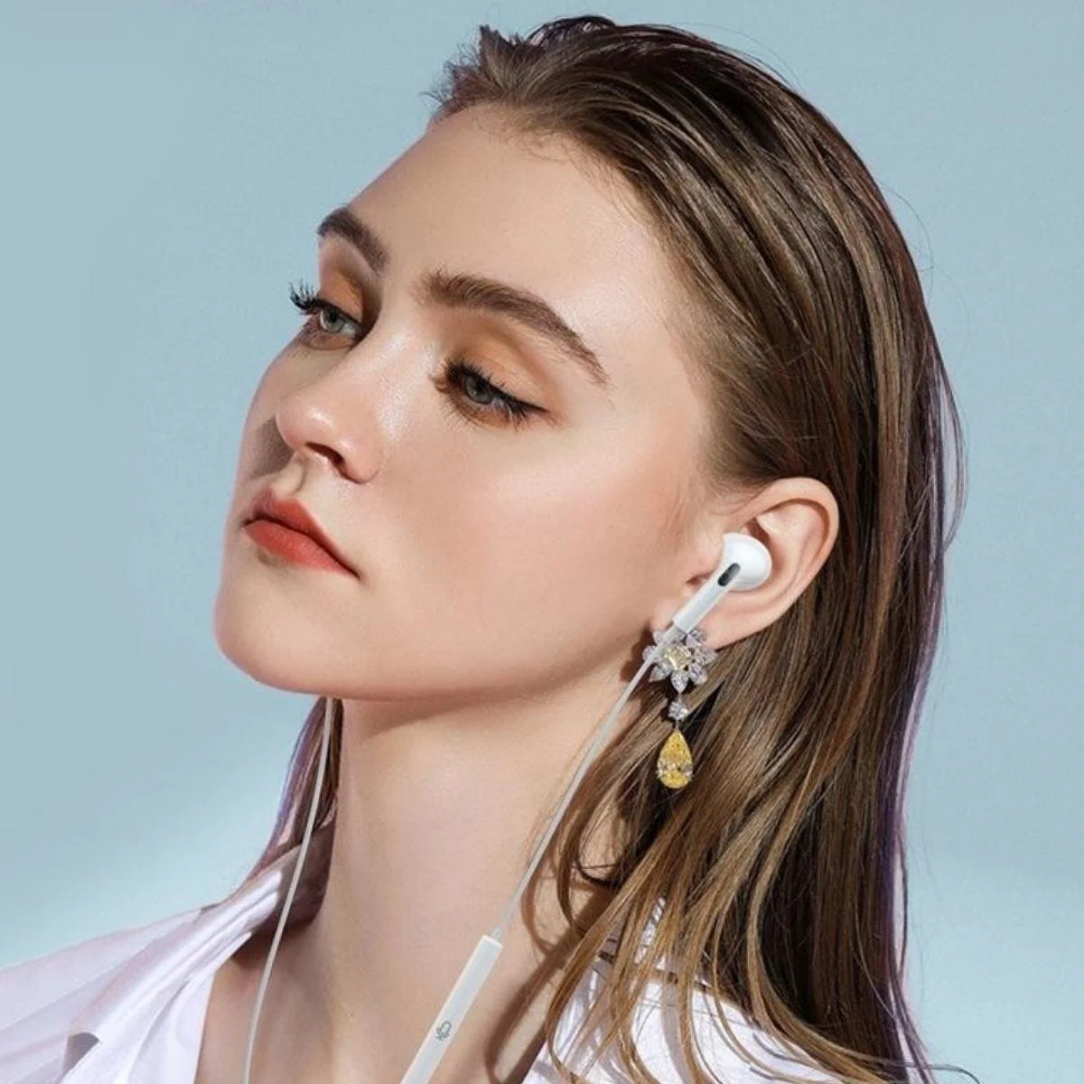 İphone Ucu Çıkışlı Pop Up Kulakiçi Yumuşak Kontrol Tuşlu Kulaklık İphone Ucu Çıkışlı Pop Up Kulakiçi Yumuşak Kontrol Tuşlu Kulaklık Fiyatı, Yorumları ve Özellikleri