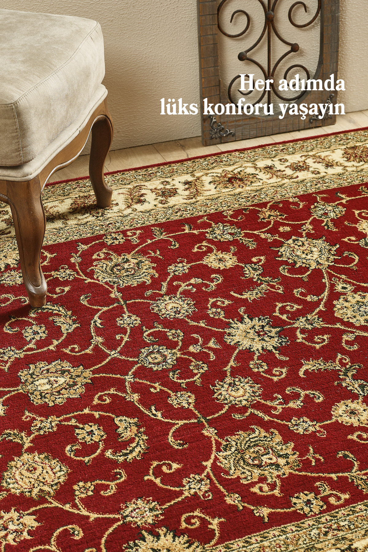 İran Tarzı Barok Süslemeli Kırmızı Toz Vermez Oturma Odası ve Sal İran Tarzı Barok Süslemeli Kırmızı Toz Vermez Oturma Odası ve Sal