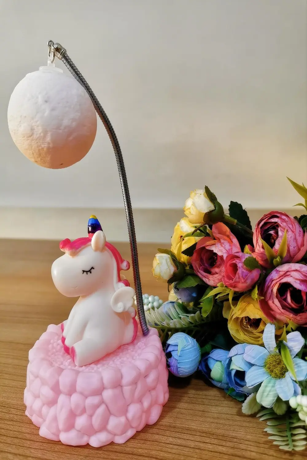 Işık Altında Renk Değiştiren Pembe Unicorn Dekoratif Gece Lambası