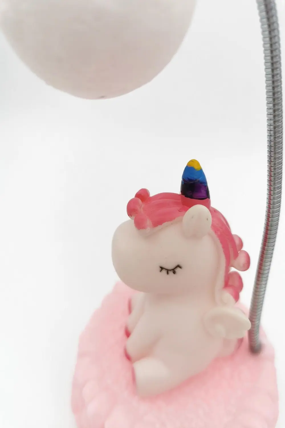 Işık Altında Renk Değiştiren Pembe Unicorn Dekoratif Gece Lambası