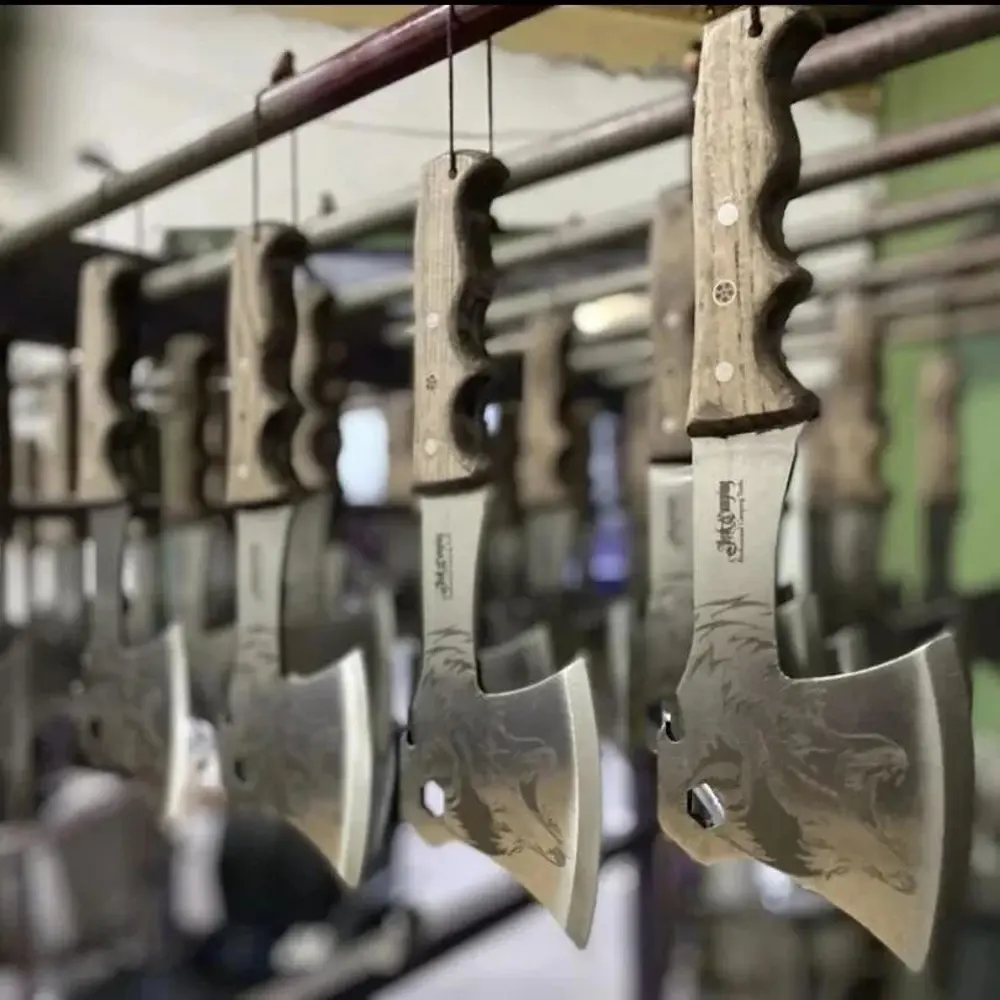 Işıklar Camping Çok Fonksiyonlu Kamp Baltası