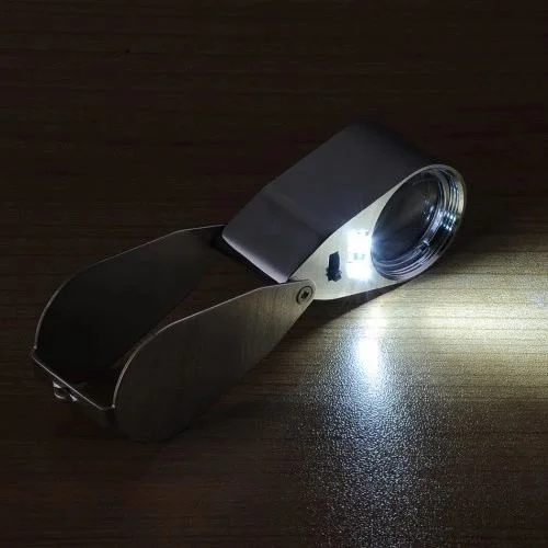 Işıklı Lup 40x25 – Led Aydınlatmalı Metal Büyüteç, Mücevher ve Para Kontrolü İçin Fiyatı, Yorumları ve Özellikleri