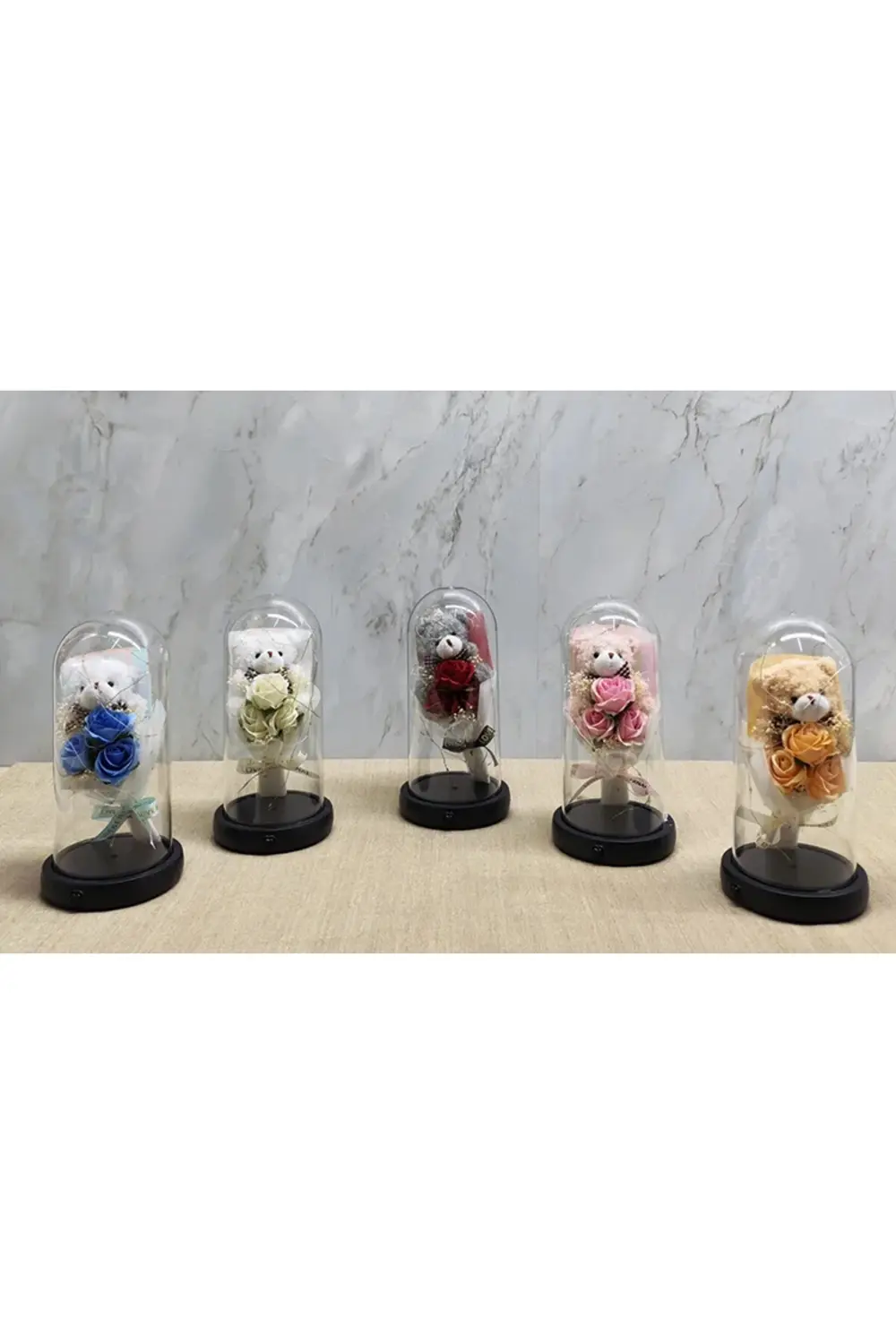 Işıklı Müzikli Fanus İçinde Sevimli Ayıcıklı Gül Buketi