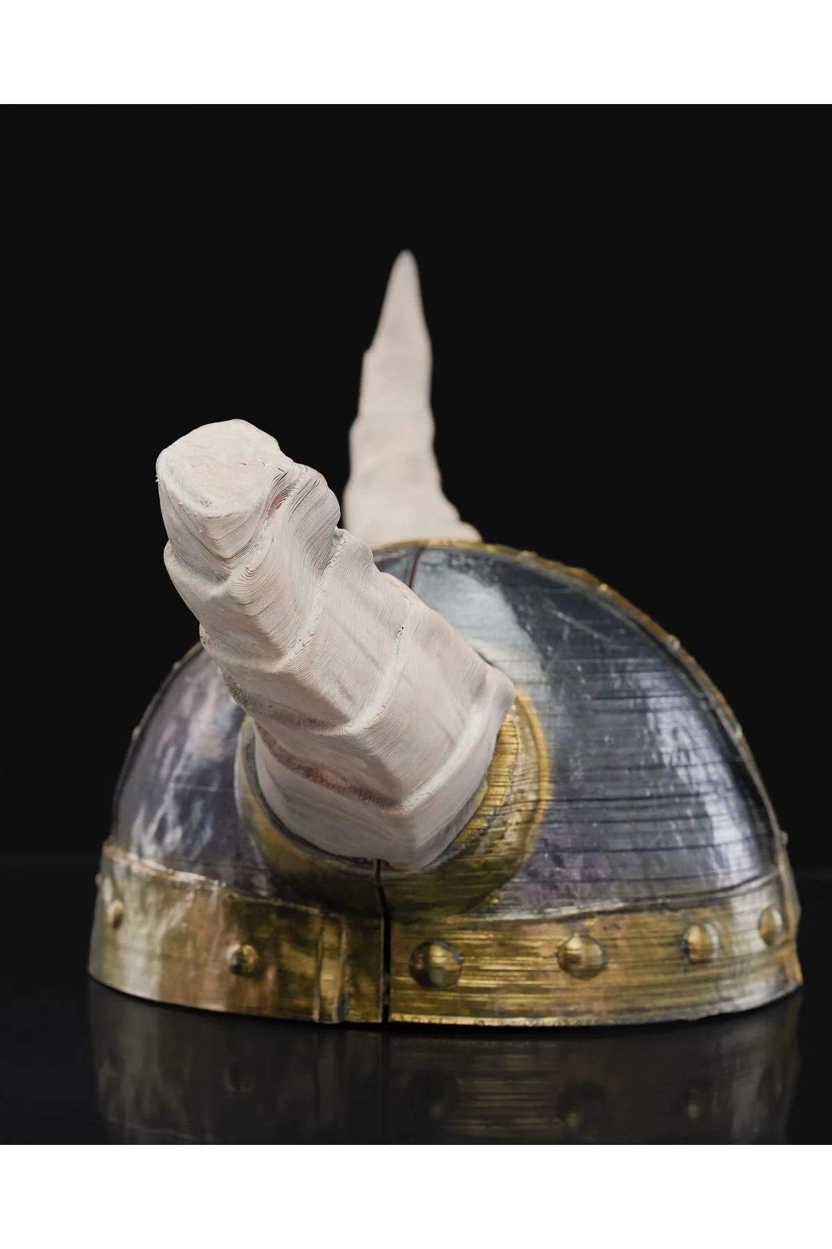 İskandinav Boynuzlu Viking Kaskı Giyilebilir