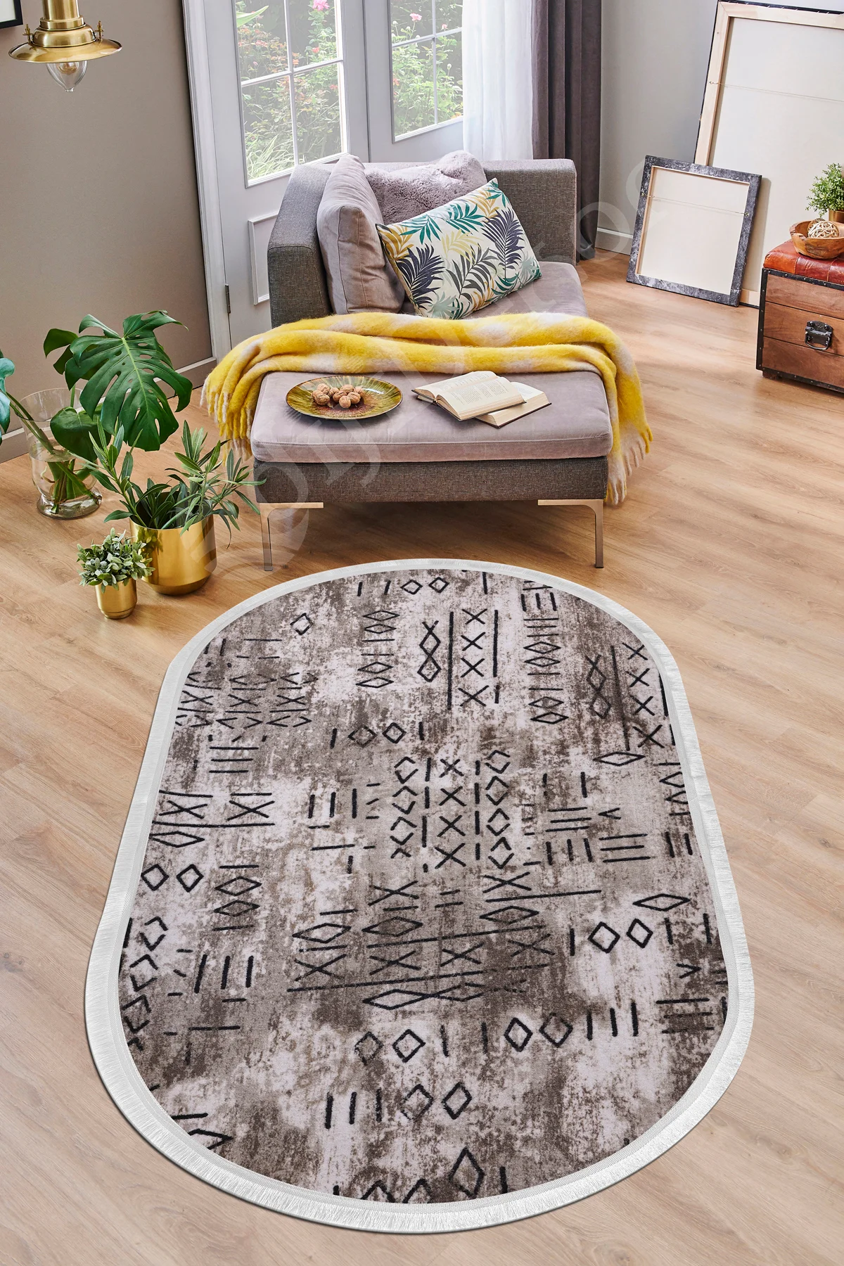 İSKANDİNAV Oval Saçaklı Halı KAHVERENGİ Silinebilir 80x120