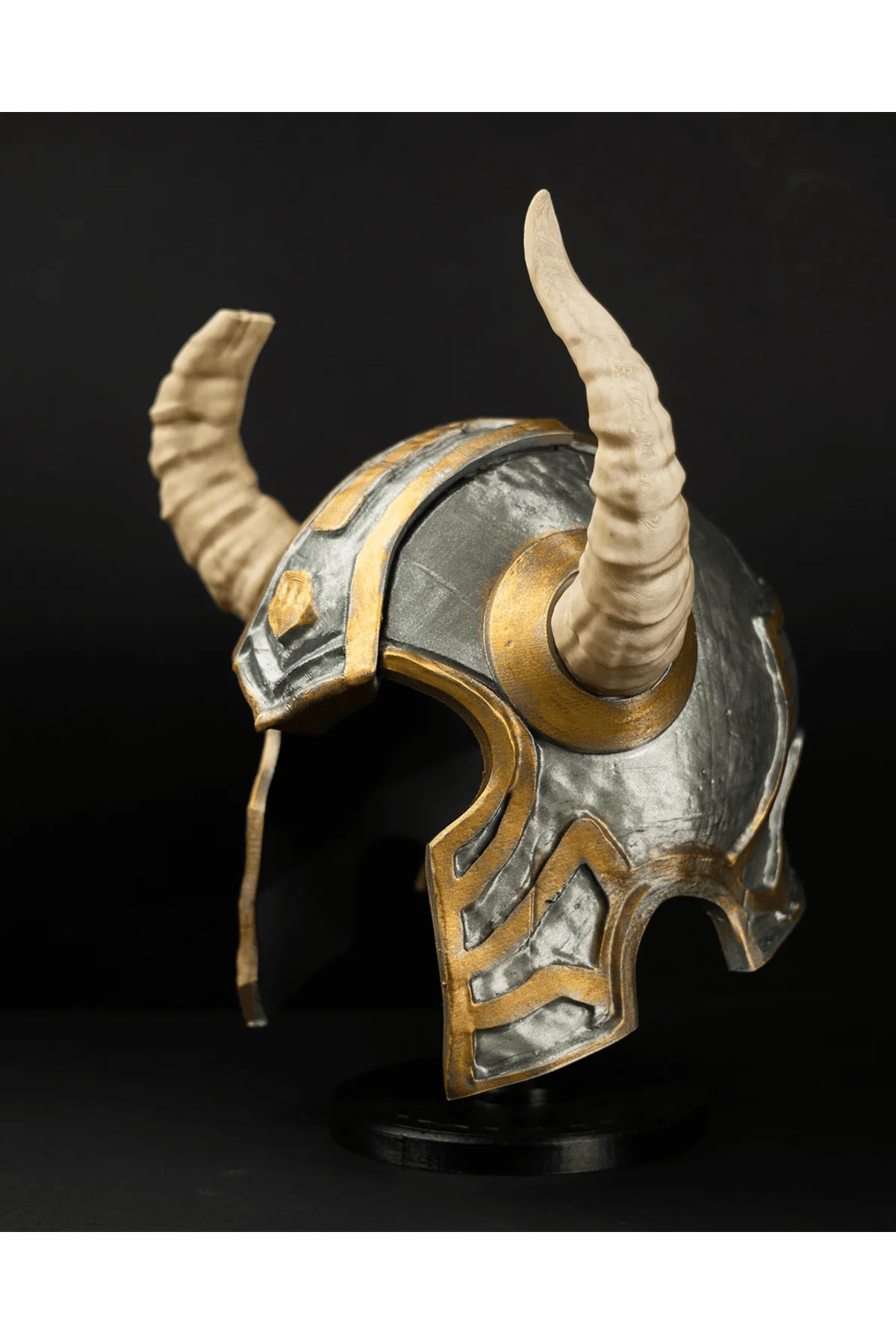 İskandinav Viking Kaskı Boynuzlu Cosplay Boynuzlu Viking Kaskı Giyilebilir 35CM İskandinav Viking Kaskı Boynuzlu Cosplay Boynuzlu Viking Kaskı Giyilebilir 35CM