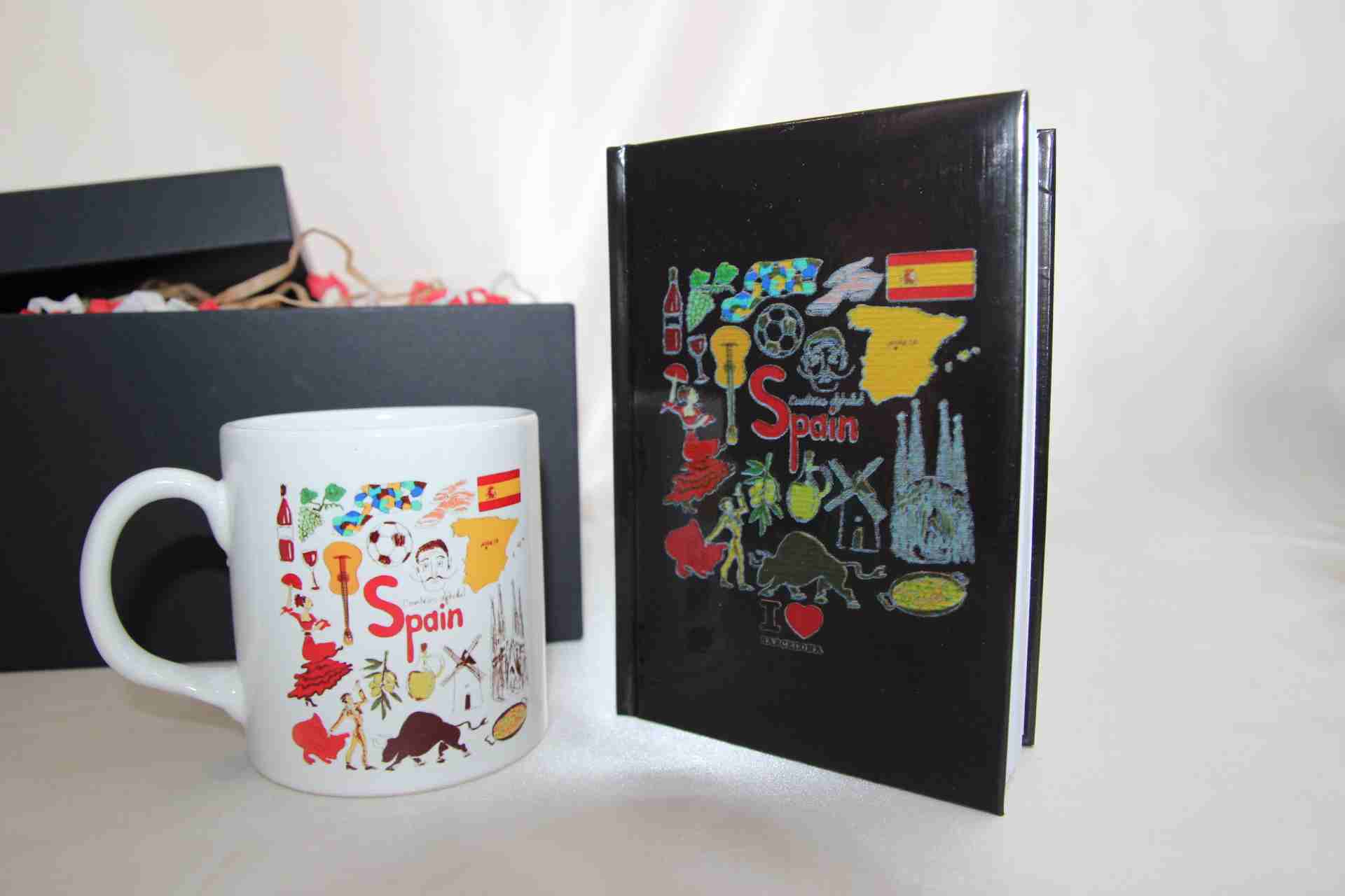 İspanya Temalı Hediye Seti - Kupa Bardak ve Defter Hediye Kutusu