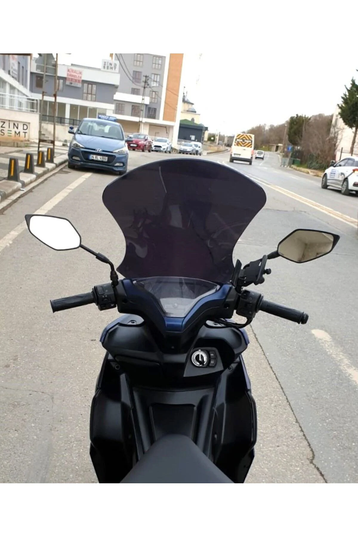 IST 34 Ön Cam 2025-2026 Model 54cm Siyah Renkli 4mm
