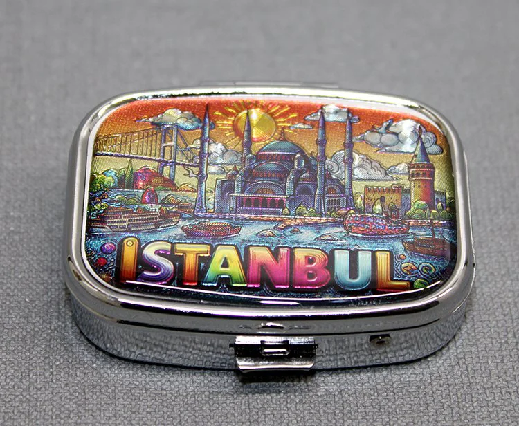 İstanbul Temalı Şık ve Fonksiyonel İlaç Kutusu
