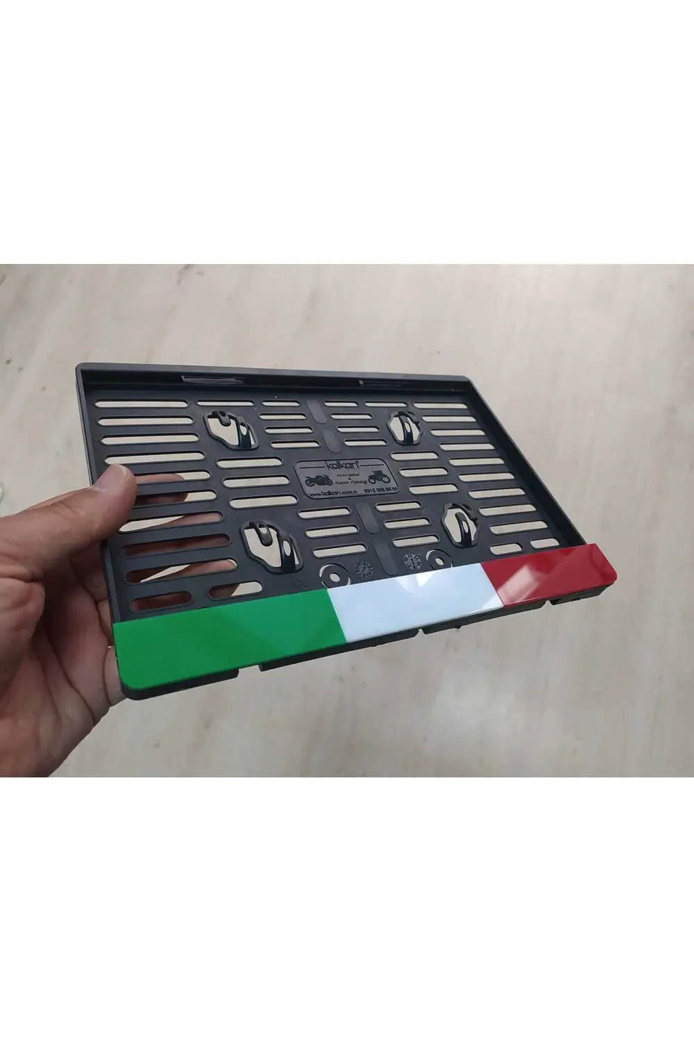 İtalyan Takmatik Motorsiklet Pleksi Plakalık