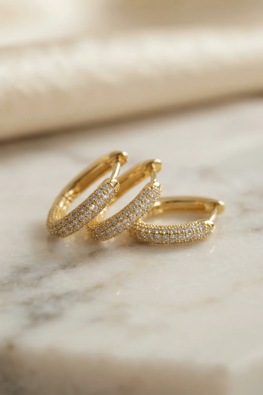 İthalat® 3 lü Set Gold Renk Zirkon Taşlı Kare Halka Küpe