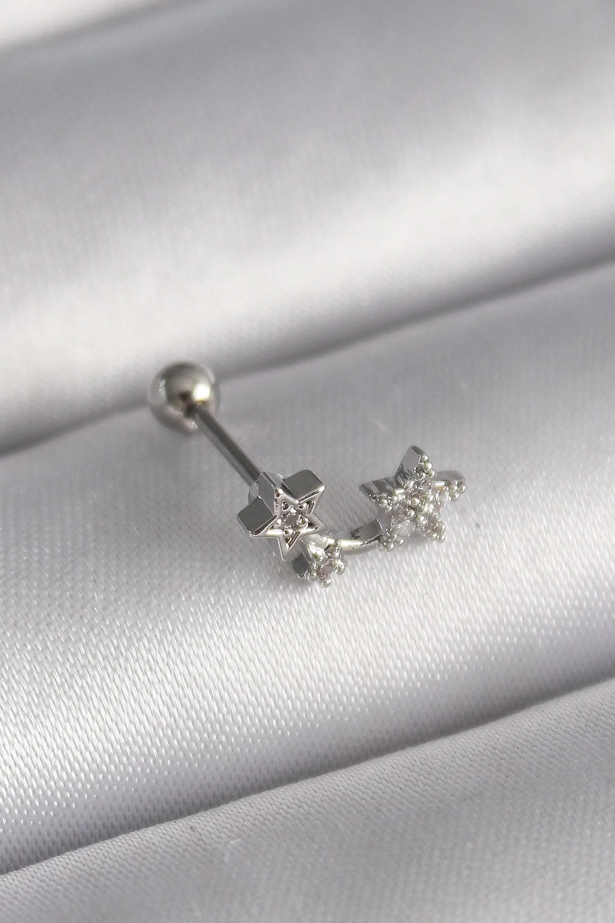 316L Çelik Gümüş Renk Zirkon Taşlı Yıldız Tragus Piercing Fiyatı, Yorumları ve Özellikleri