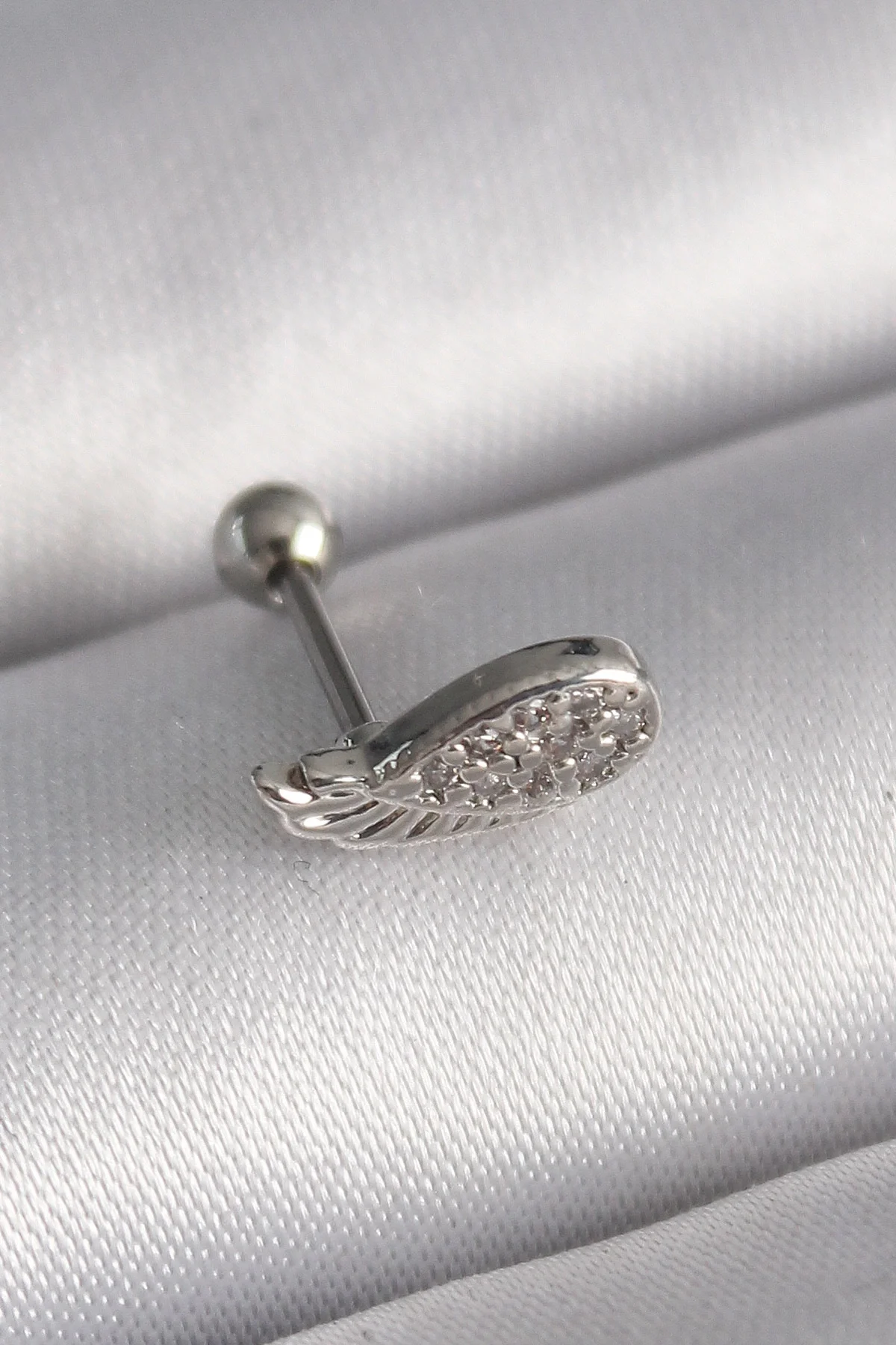 316L Çelik Gümüş Renk Zirkon Taşlı Kanat Tragus Piercing Fiyatı, Yorumları ve Özellikleri