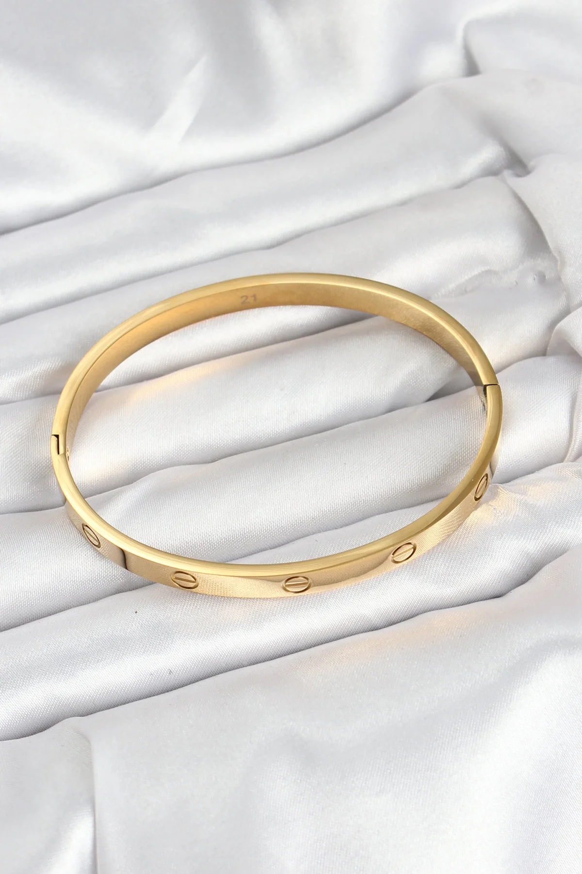 İthalat® 316L Çelik Gold Renk 65 mm Kadın Kelepçe Bileklik