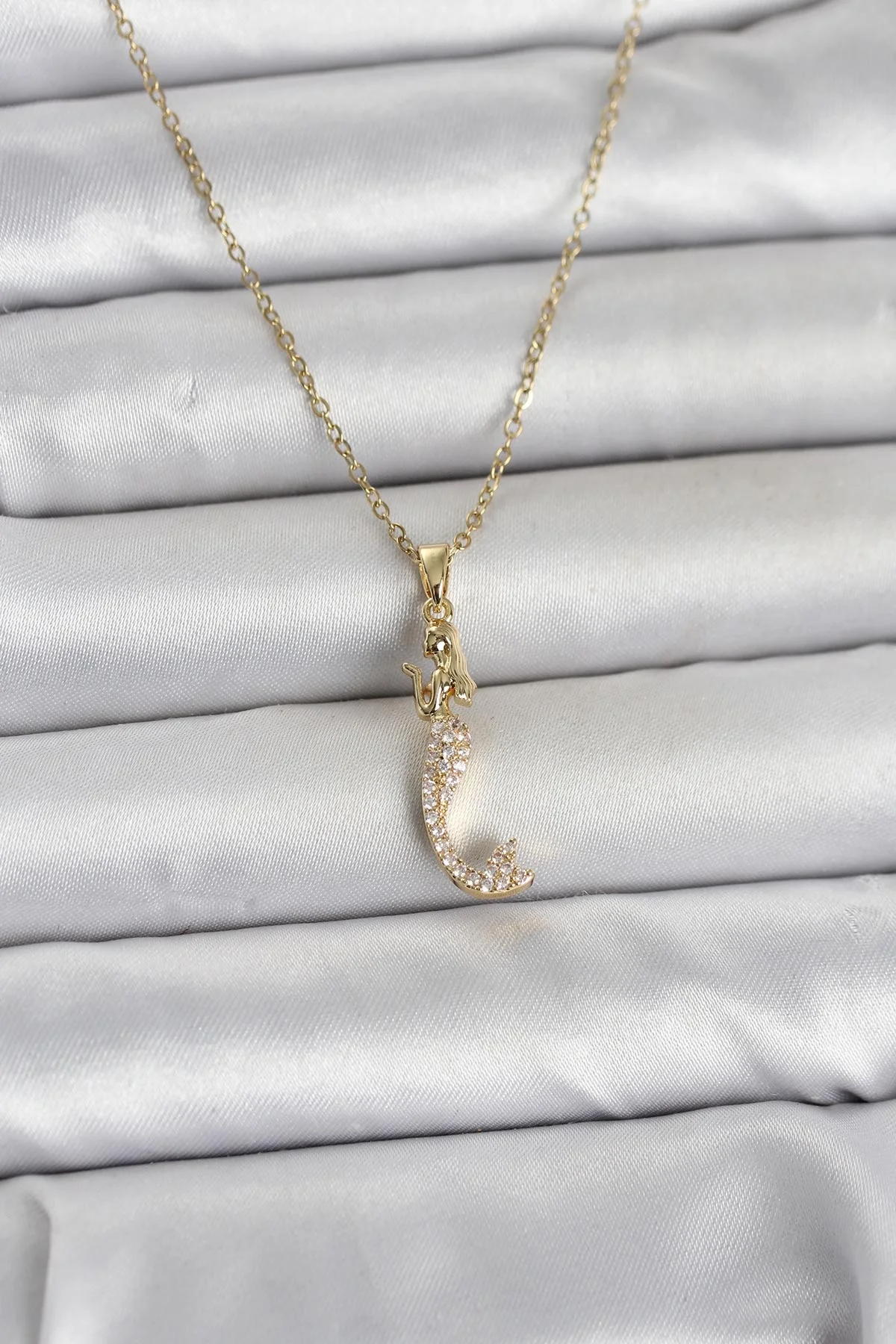 İthalat® 316L Çelik Zincir Gold Renk Zirkon Taşlı Deniz Kızı Model Kadın Kolye