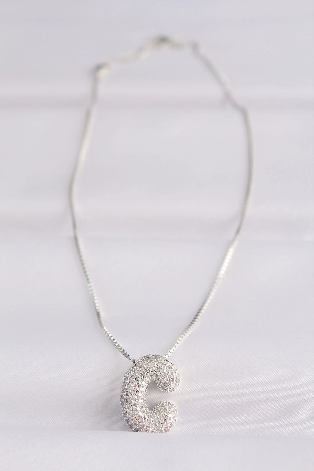 İthalat® 316L Çelik Zincirli Zirkon Taşlı C Harfli Silver Renk Bubble Kolye