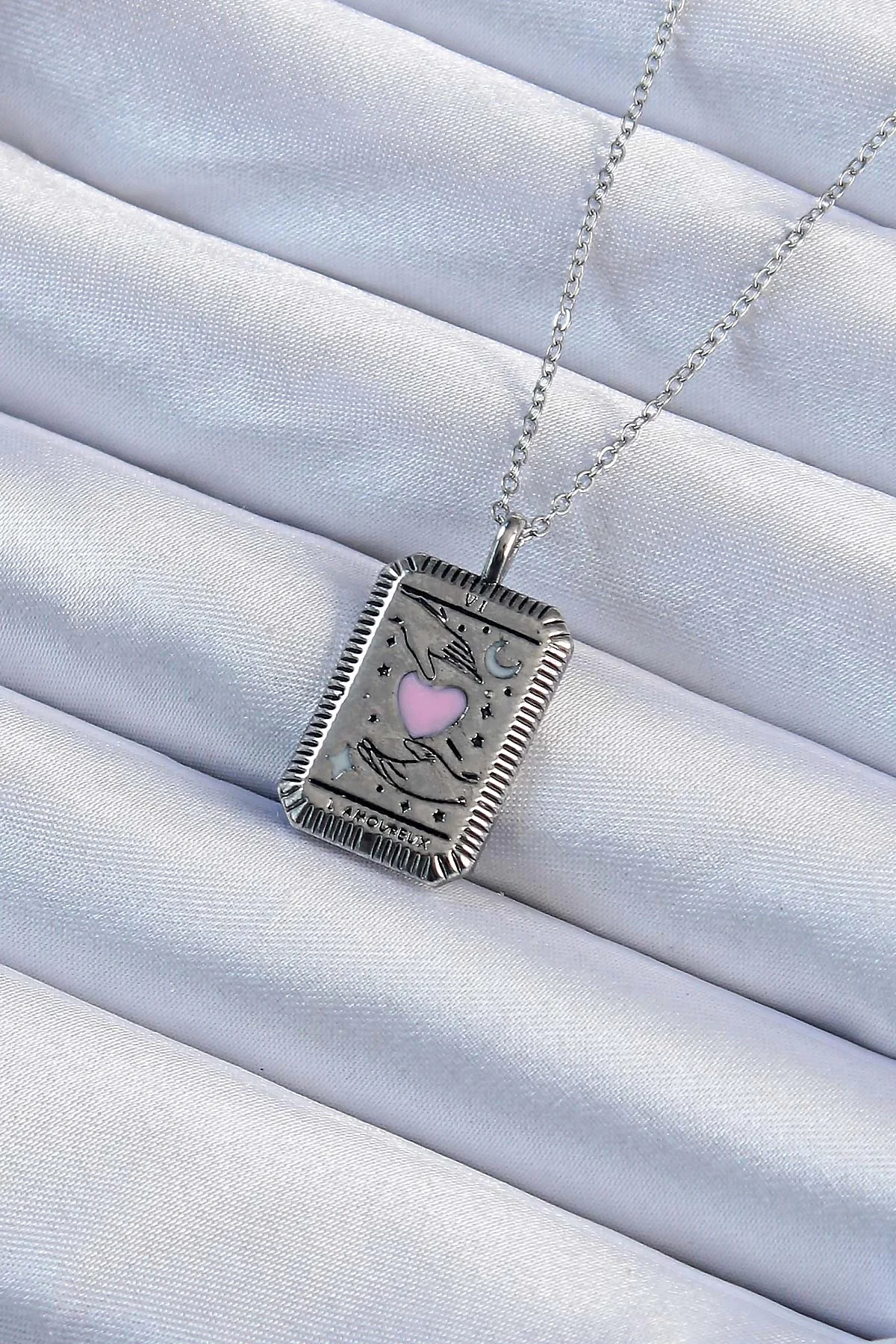 316L Çelik Zincir Eskitme Gümüş Renk Pembe Mineli Kalp Figürlü Tarot Kolye Fiyatı, Yorumları ve Özellikleri