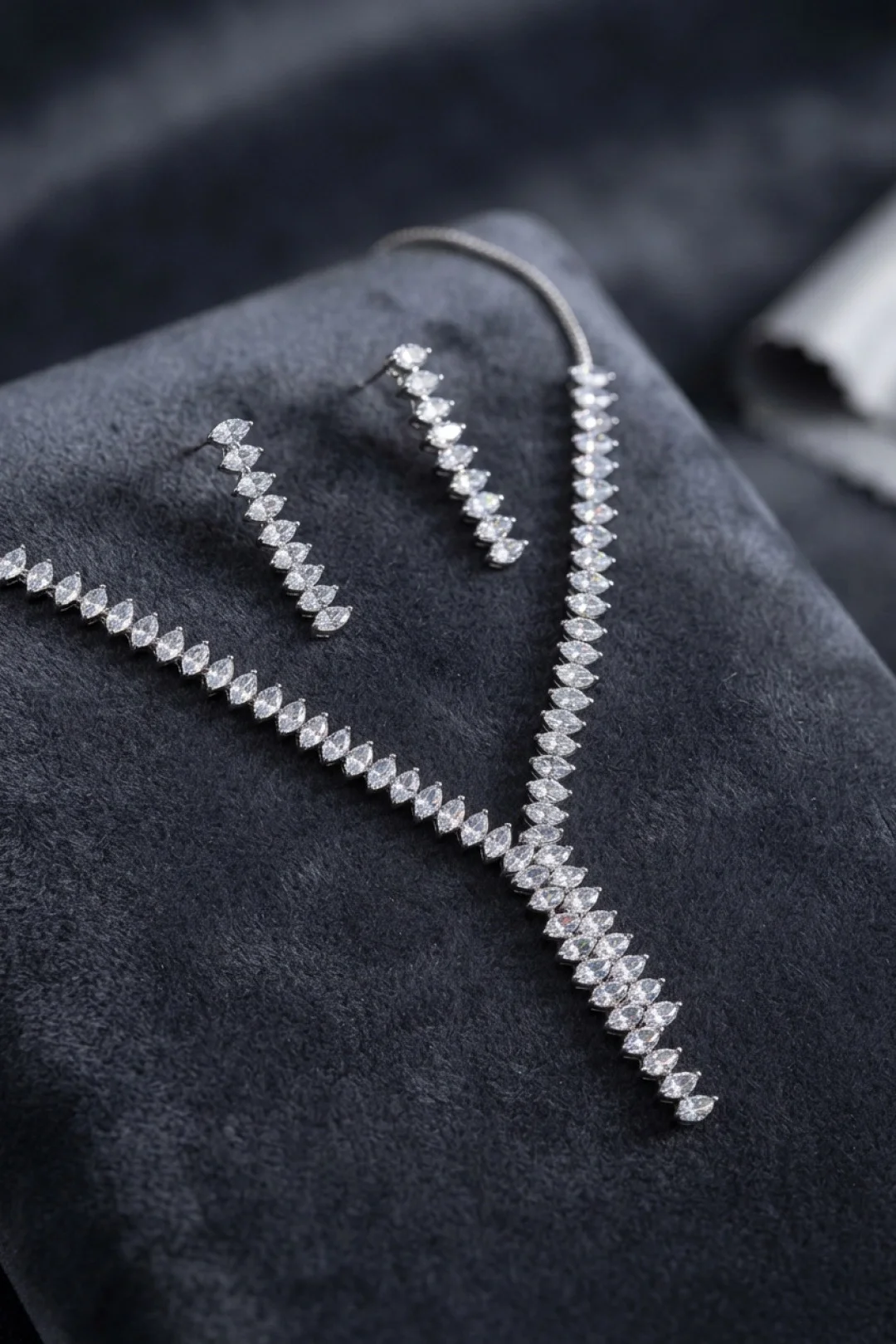 İthalat® Arpa Zirkon Taşlı Su Yolu Kolye ve Küpe Set