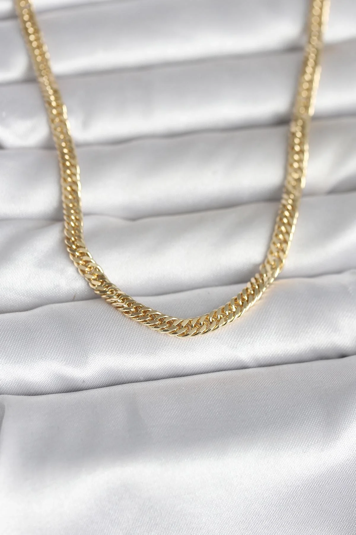 İthalat® CM 14K Gold Renk Zincir Model 45 cm Kadın Kolye