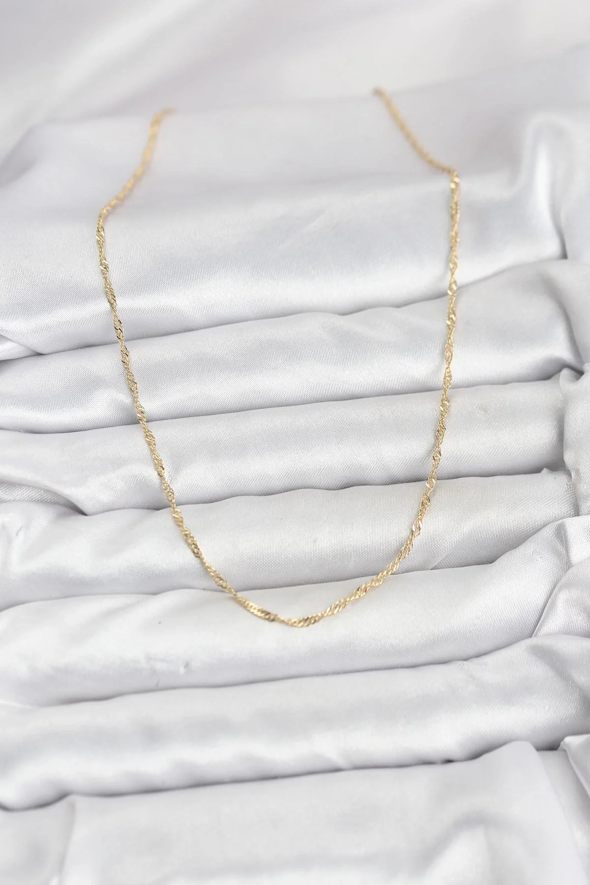 İthalat® CM 14K Gold Renk Pirinç Ezme Burgu Model Kadın Kolye