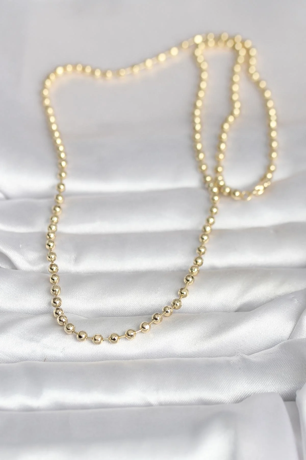 İthalat® CM 14K Gold Renk Top Zincirli Model 60 cm Kadın Kolye