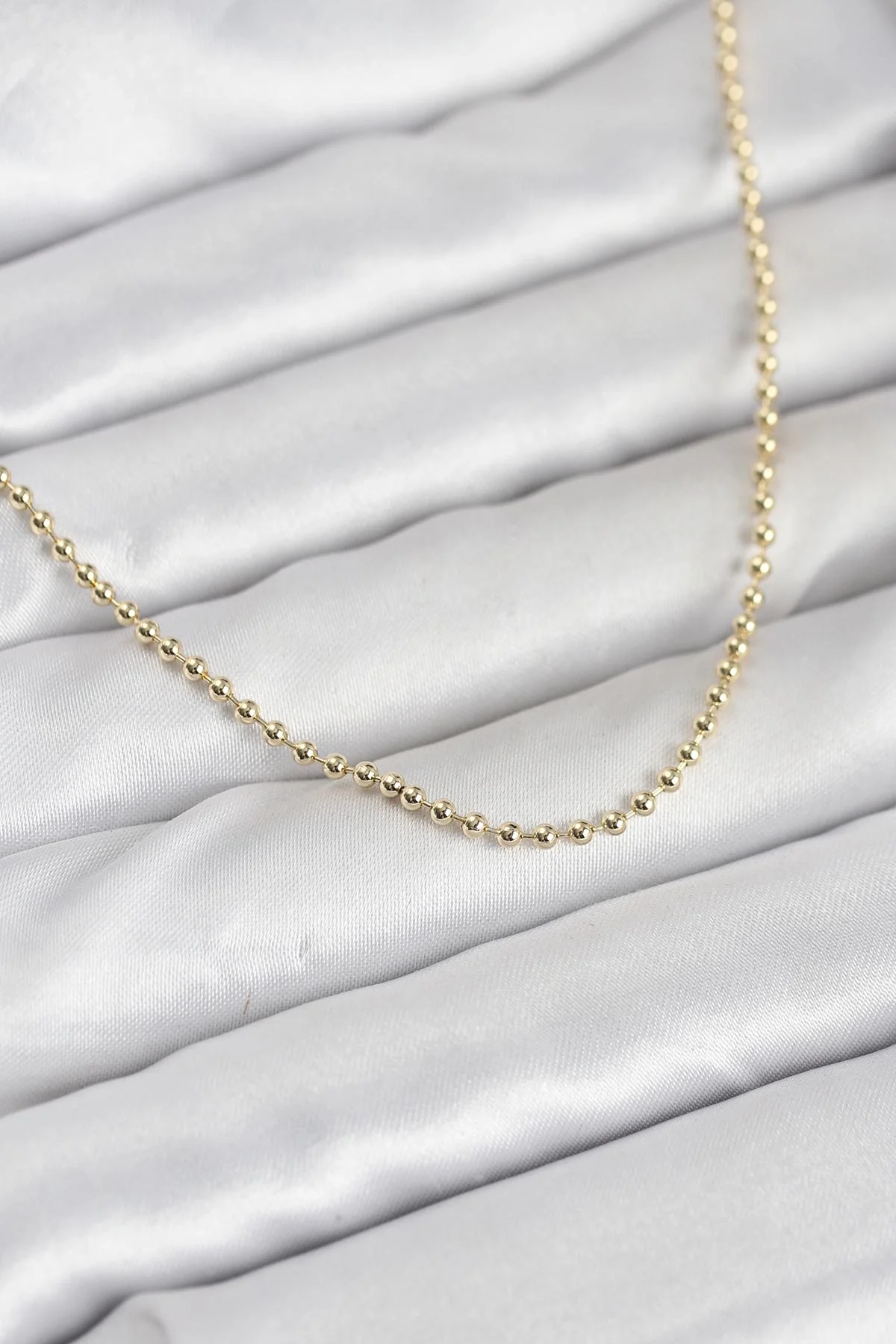 İthalat® CM 14K Gold Renk Top Zincirli Model 60 cm Kadın Kolye