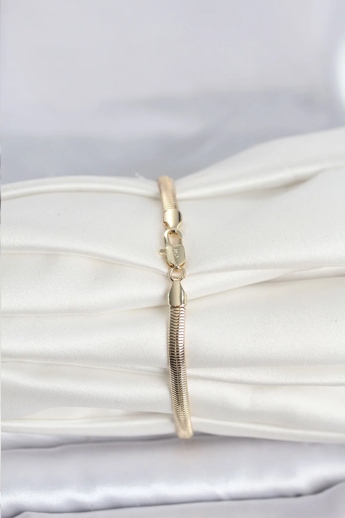İthalat® CM 14K Gold Renk Yassı Yılan Zincir Model Kadın Bileklik