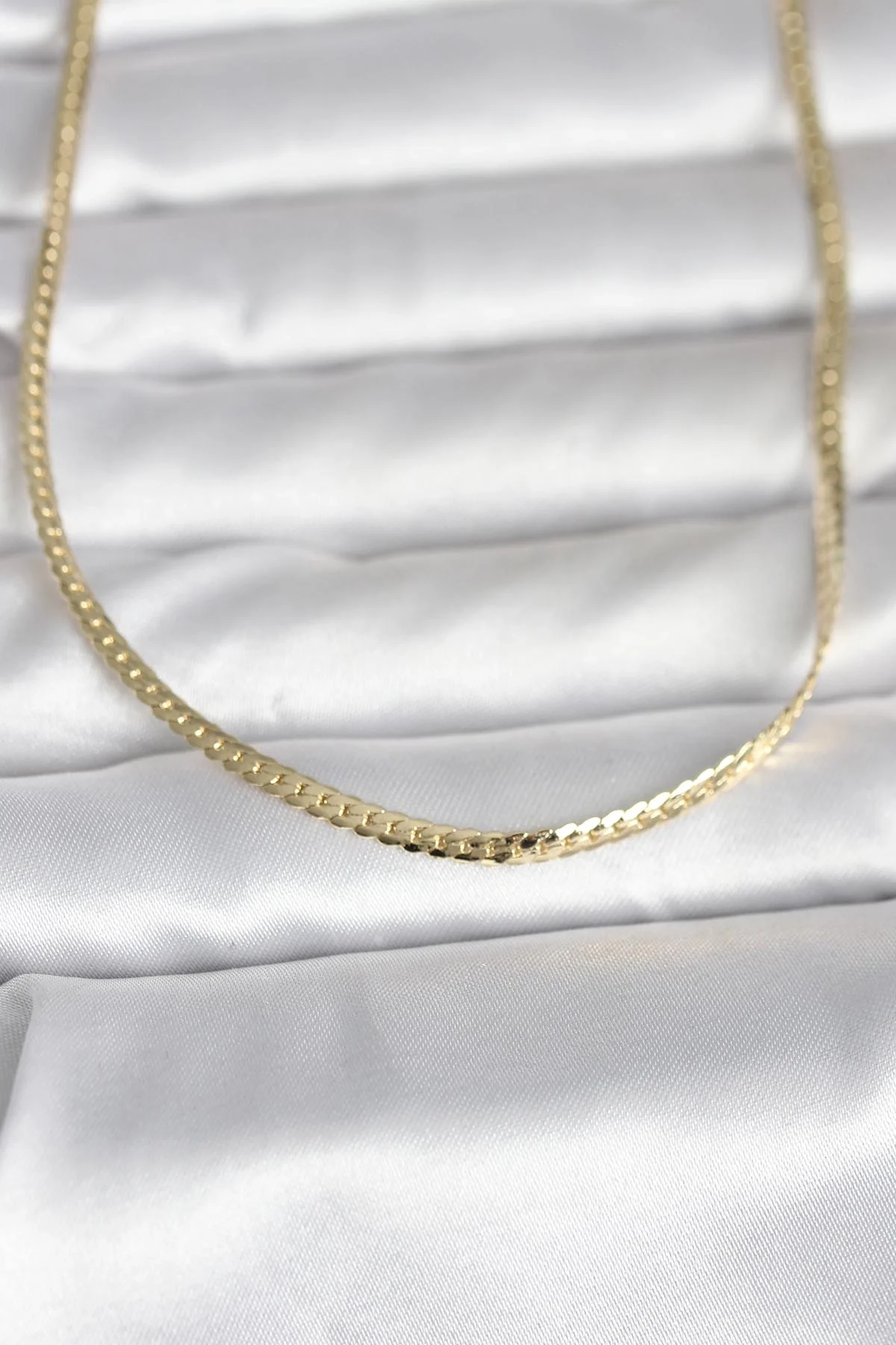 İthalat® CM 14K Gold Renk Yassı Zincir Model 45 cm Kadın Kolye