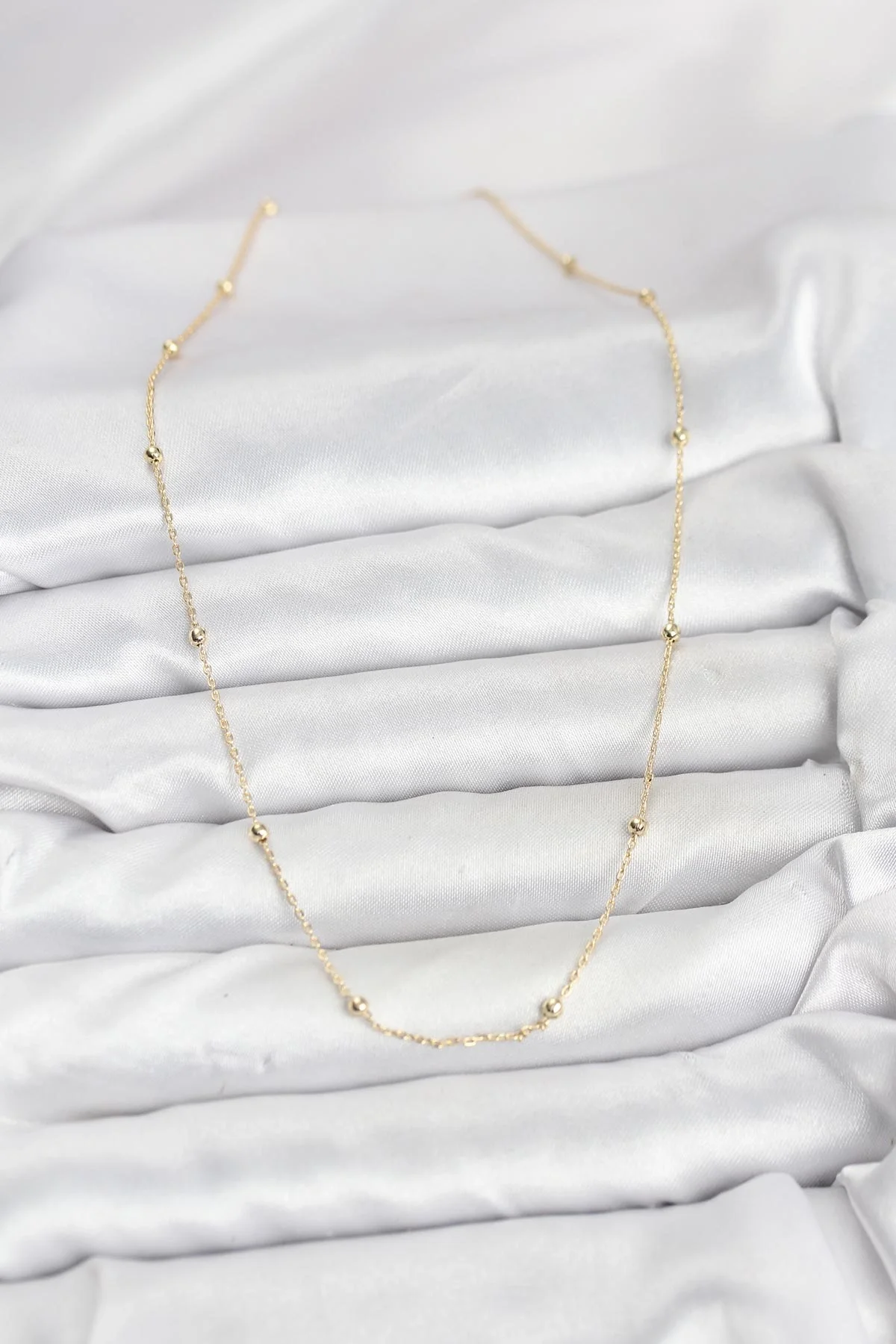 İthalat® CM 14K Gold Renk Minik Top Zincirli Kadın Kolye