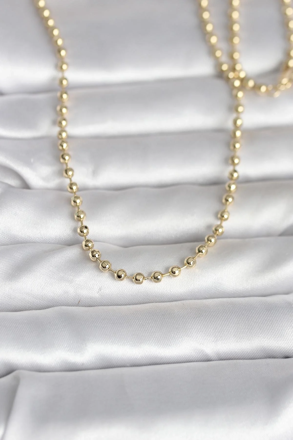İthalat® CM 14K Gold Renk Top Zincirli Model 60 cm Kadın Kolye