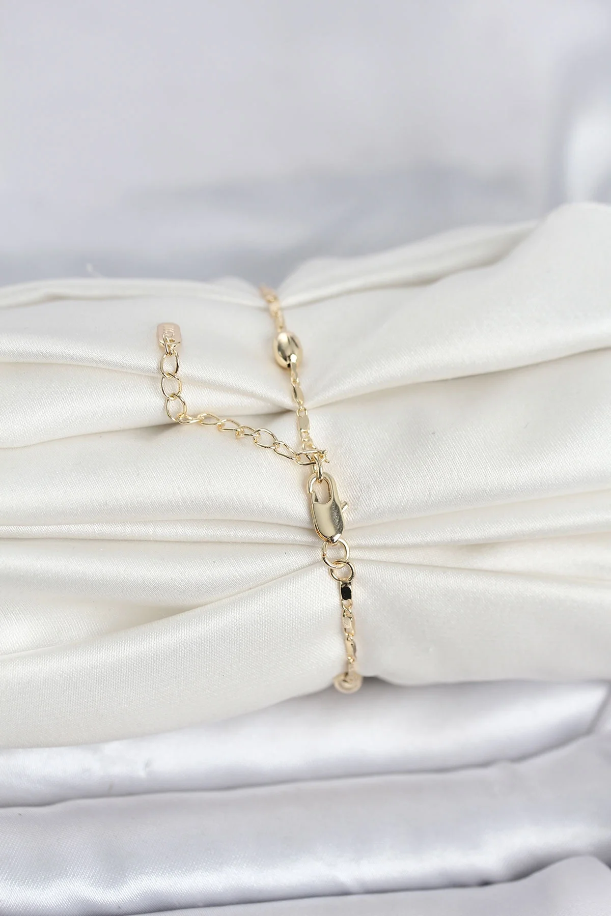 İthalat® CM 14K Gold Renk Damla Topçuk Model Kadın Bileklik