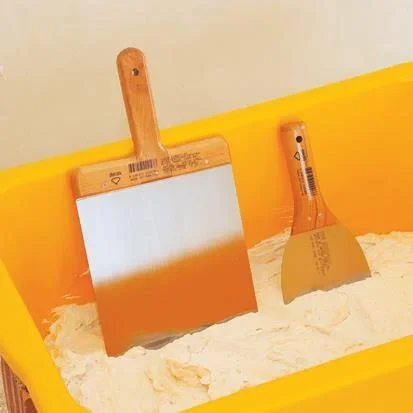 İthalat® Dekor 006 Macun Ispatulası 12 cm Ahaşap Saplı İthalat® Dekor 006 Macun Ispatulası 12 cm Ahaşap Saplı