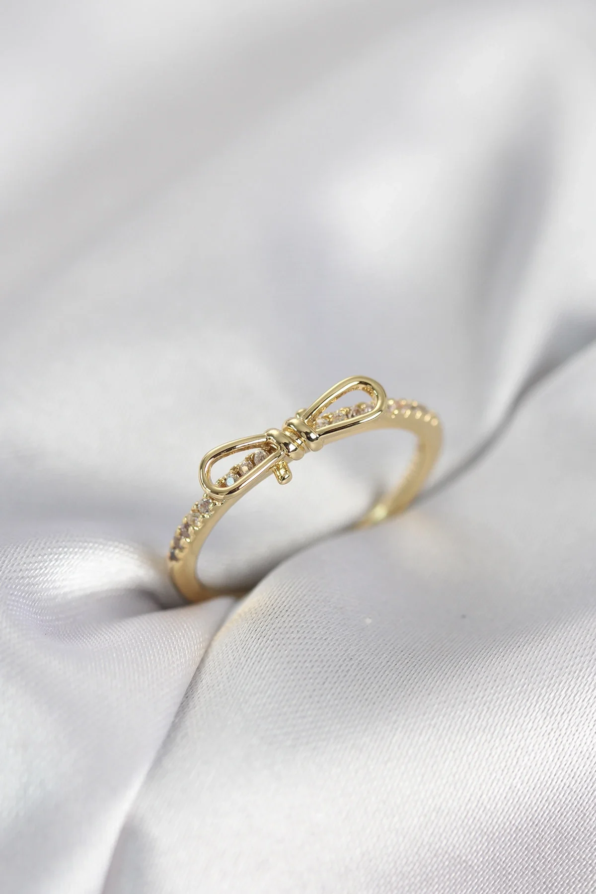İthalat® Fiyonk Model Zirkon Taşlı Gold Renk Kadın Yüzük