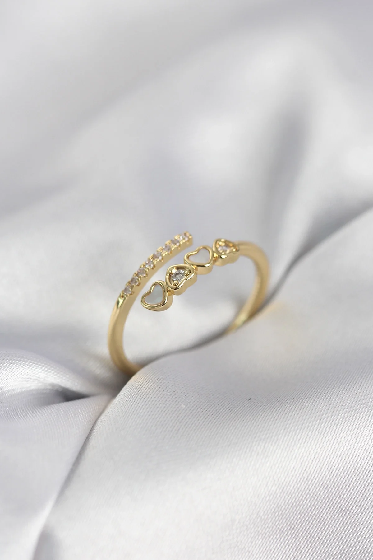 İthalat® Gold Renk Zirkon Taşlı Minimal Kalp Model Kadın Yüzük