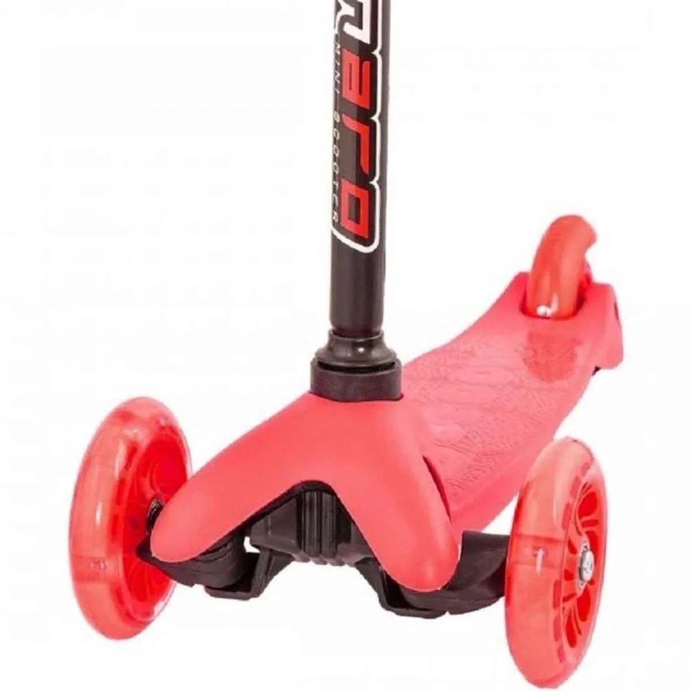 İthalat® Işıklı Scooter Kırmızı